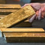 Кто забрал золото из хранилища ФРС в апреле?